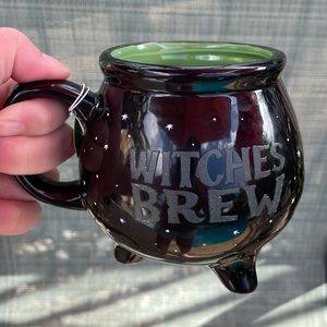 Emily Dumas WITCHES BREW Black Cauldron Glow in the Dark Ceramic Coffee Cup NEW!